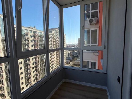 Продам 1 комнатную новую квартиру с ремонтгм. Акварель 2. Лиманка