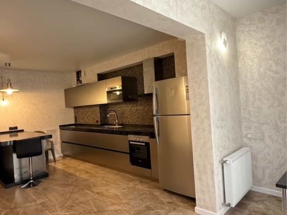 2-комн с большой кухней, Таировские сады, с ремонтом, балкон Лиманка