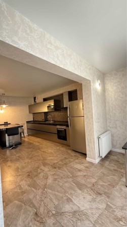 2-комн с большой кухней, Таировские сады, с ремонтом, балкон - фото 1