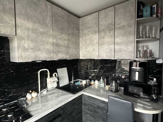 3к квартира 68м2, РОЗДІЛЬНІ КІМНАТИ, є-Відновлення+, с-ще Карлівка Карлівка