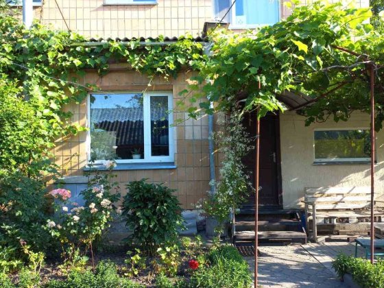 Продається в м.Хорол 3-кімнатна квартира в 2-х рівнях. Хорол