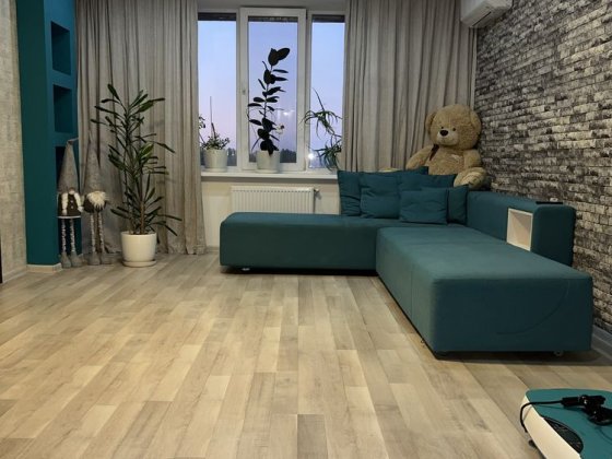 Світла 2-кімнатна з переплануванням у 3, 94,7 м², вул. Бідного, Левада Копылы