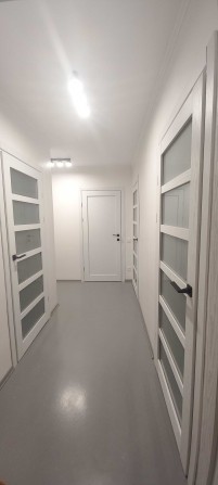 Продам 3-х кімнатну квартиру - фото 1