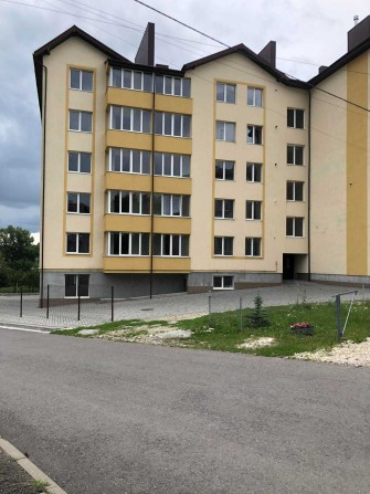 Продам 3к квартиру м. Зборів, вул. Галицька 10 - фото 1