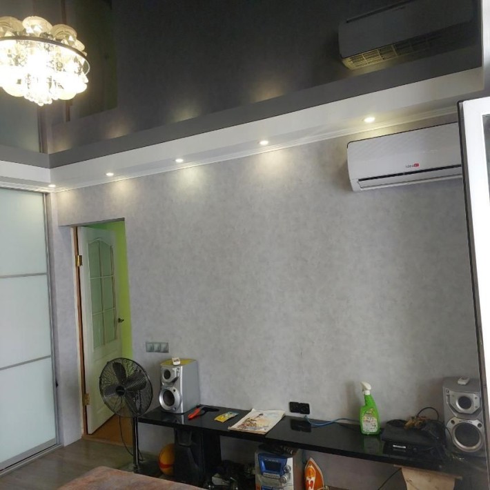 Продам Эксклюзив -2комн 602 м-н Капитальный ремонт - фото 1