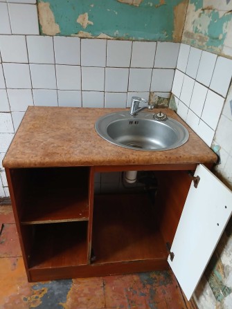 Продам 2 кв., 606 м/р, Світла, 8, - фото 1