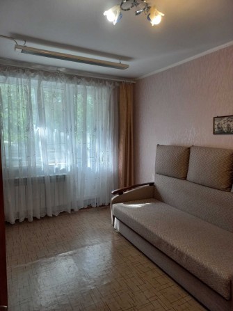 Продам 2-кімнатну квартиру з меблями м.Балаклія Харківс.обл. - фото 1