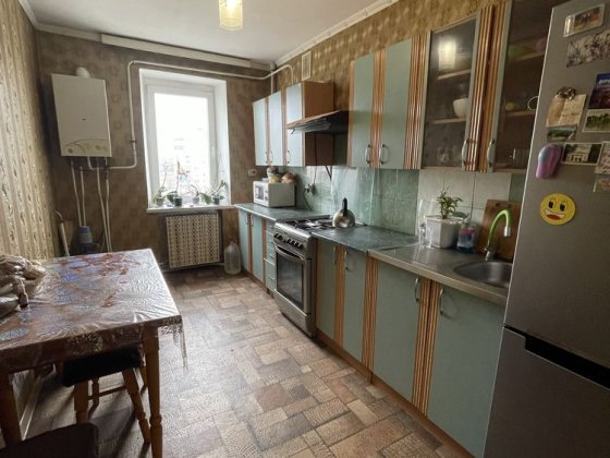 3 кімнатна квартира 7/9 поверх район 4 школи Первомайськ