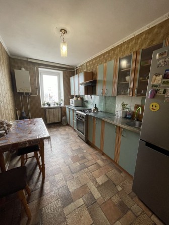 3 кімнатна квартира 7/9 поверх район 4 школи - фото 1