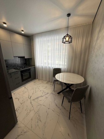 Продаж 1-кімнатної квартири в ЖК Avila City, Озерна - фото 1