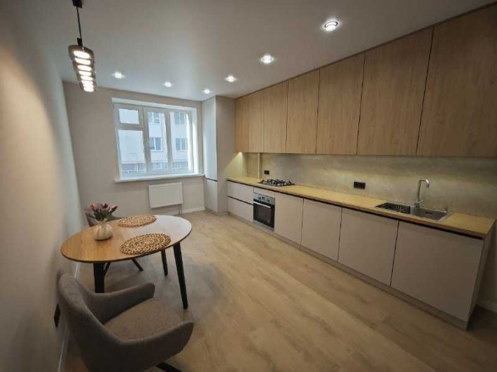 Продаж 2-кімнатної квартири, Озерна, вул. Кармелюка (Рауш) - фото 1