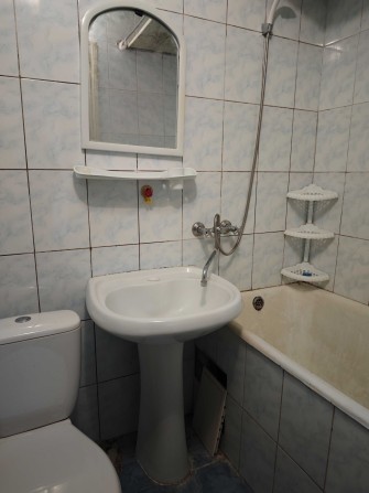 1к Красилів - самий центр, середній поверх, цегла, не кутова. BEST - фото 1