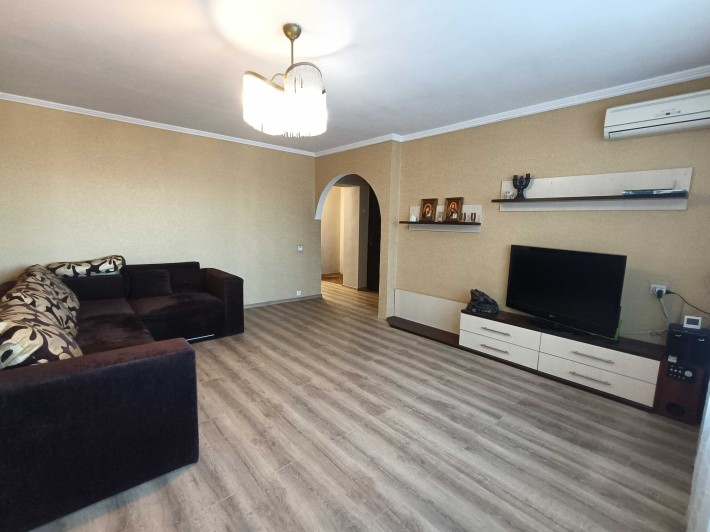 Продаж Ексклюзивної 3кімн., Квартири, р-н Гімназії! - фото 1