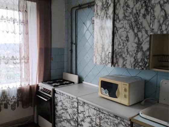 Продаж. Трикімнатна квартира вул. Ярослава Мудрого, р-н. Центр Корсунь-Шевченківський