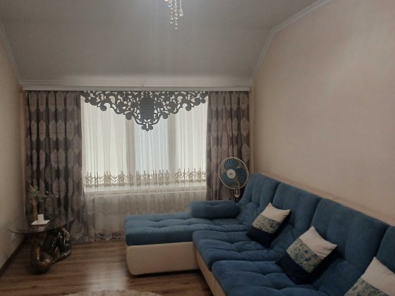 Продаю 3-кімнатна квартира Новоселица