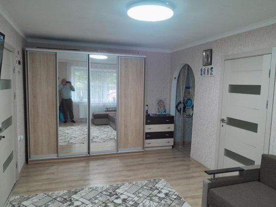 Квартира 2 кімнатна сарай підвал Кельменці