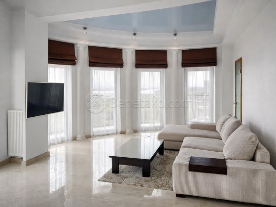 Квартира с шикарным панорамным видом на море в Ж/К «Сабанский» Одесса