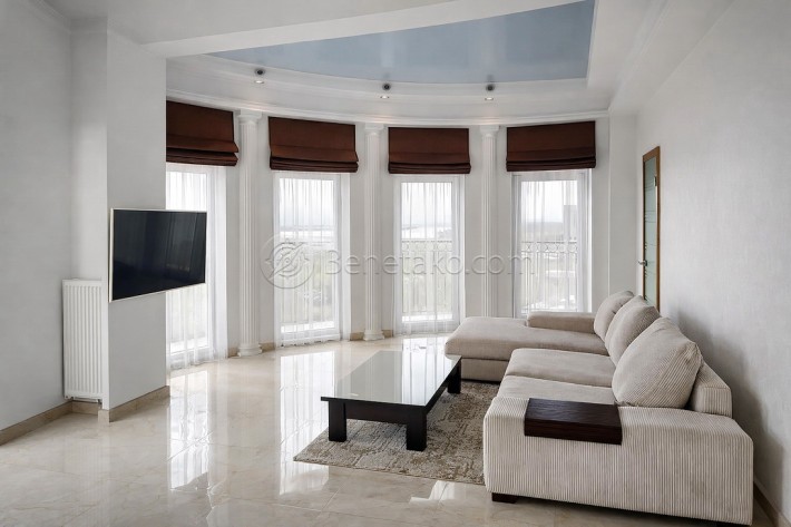 Квартира с шикарным панорамным видом на море в Ж/К «Сабанский» - фото 1