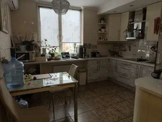 Продається двокімнатна квартира по вул.Рудницького Степана 3/7. Киев