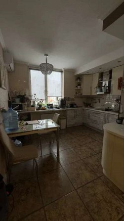 Продається двокімнатна квартира по вул.Рудницького Степана 3/7. - фото 1