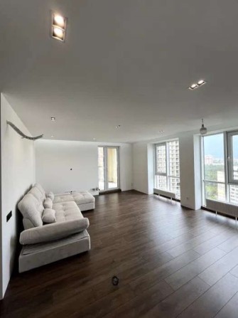 Продаж 2-к квартири вул. Князя Романа Мстиславича 28б - фото 1