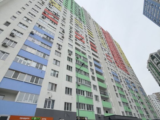 Продаж квартири 47,2 м на Симоненка 105 без %! Генератор на все! Бровары