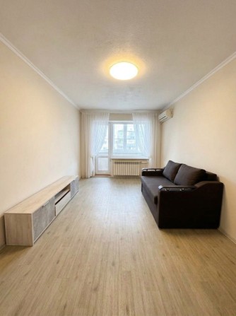 Продаж квартири в центрі міста! - фото 1