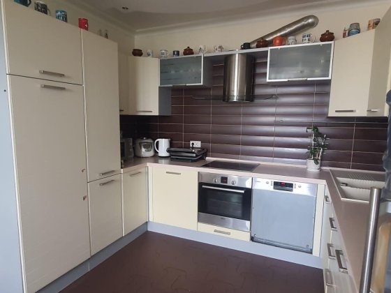 Продаж 3-кімнатної квартири 91 кв.м. вул. Лагунової 17б. Бровари. EM Бровари