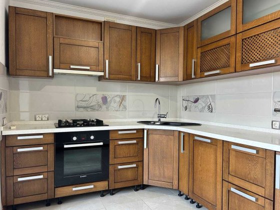 3-кімнатна квартира з преміальним ремонтом поруч центр! Ивано-Франковск