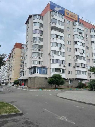 Продам велику квартиру в м. Бориспіль під вільне планування - фото 1