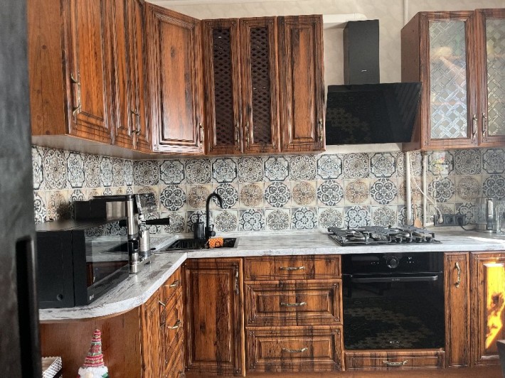 Продам 1 кімнатну квартиру в центрі міста - фото 1