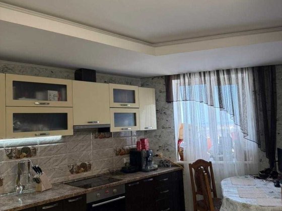 Продам 3х кім квартира центр Буча Київміськбуд (Сертифікат) Буча