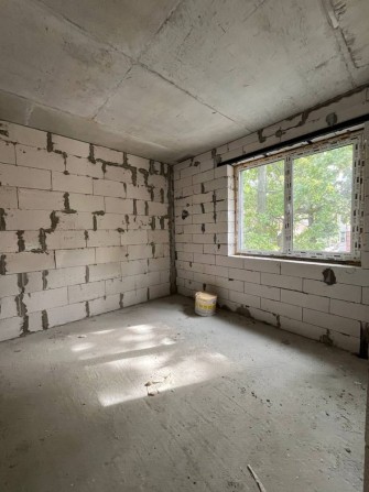 Продаж однокімнатної квартири ЦЕНТР Буча будинок зданий - фото 1