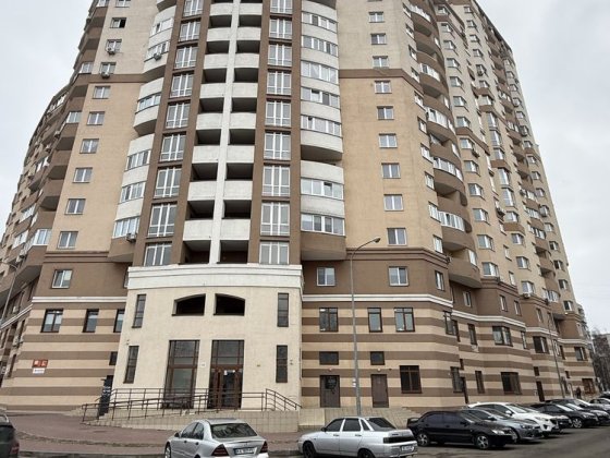 Продаж квартири 2 кім. Київський Шлях 95 Бориспіль