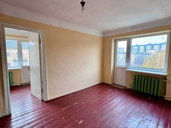 продаж 2к в центрі вул.Бельведерська Івано-Франківськ