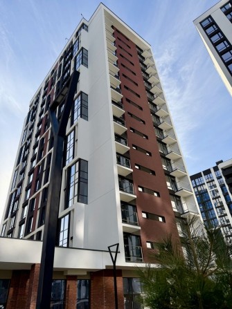 Неймовірно-видова 1 кім + кухня вітальня та балкон в ЖК Manhattan - фото 1