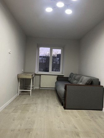 Продається 2-х кімнатна квартира біля парку Шевченка з індивідуальним - фото 1