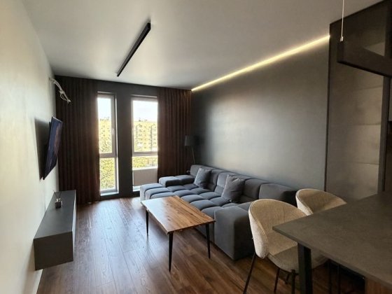 Продаж 2- х кім Київська обл, Бровари , вул Київська 237 Бровари