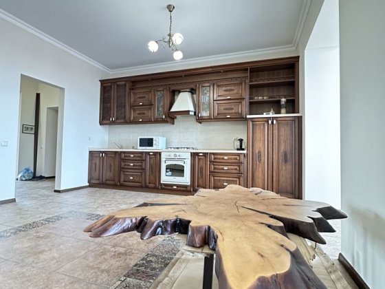 Чотирьохрівнева квартира з терасою в парку Шевченка! Івано-Франківськ