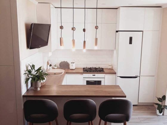 Продам 1к  квартиру студію Вишневе