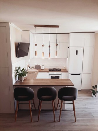 Продам 1к  квартиру студію - фото 1