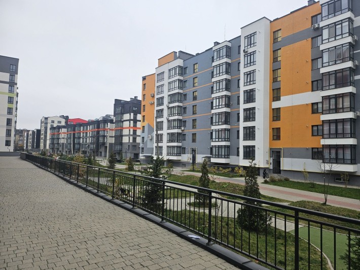 Квартира  біля парку - фото 1