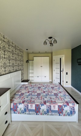 Стильна 1на квартира в районі Вокзальної - фото 1