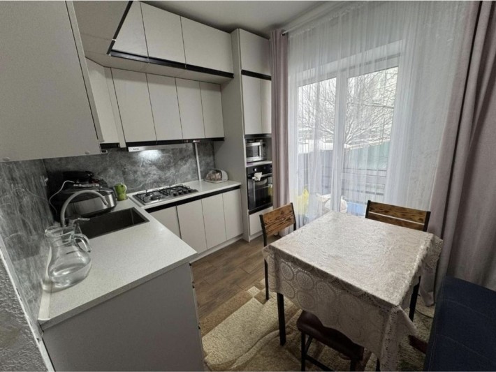 Сертифікат! Двокімнатна квартира біля парку! Мінімальні податки! Газ! - фото 1