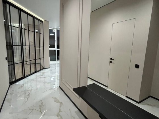 Однокімнатна квартира з новим ремонтом в ЖК бізнес класу. Паркінг Буча