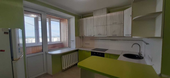 1к. на Грушевського, цегляний будинок+кладова на поверсі! - фото 1