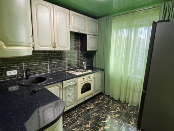 Продаж 2-кв ЦЕНТР міста вул.К.Шлях з ремонтом СВІТЛО є завжди. Бориспіль