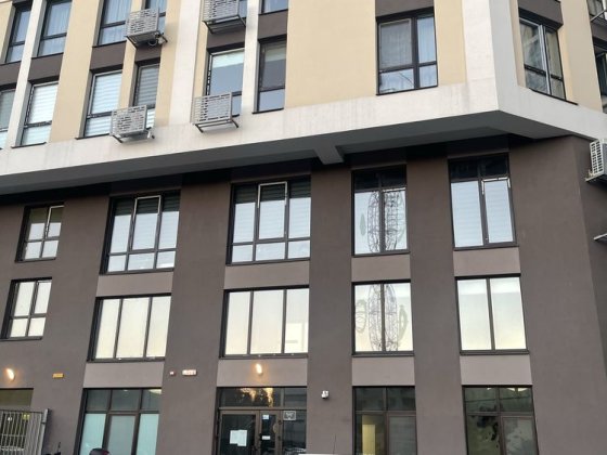 Продам євротрьохкім.кв. ЖК Медісон Гарден з частковим ремонтом! Бровары