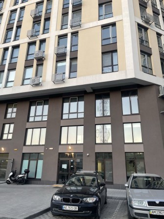 Продам євротрьохкім.кв. ЖК Медісон Гарден з частковим ремонтом! - фото 1