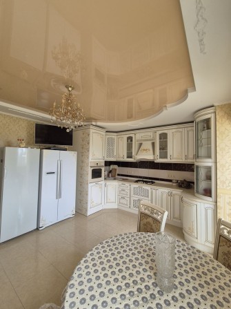 Продам 3к Квартиру площа 95 м2 - фото 1